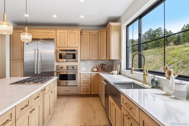 21761 Falcon Wing Road, Indian Hills, CO 80454