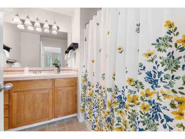 13145 Sw WORCHESTER Pl, Tigard, OR 97223