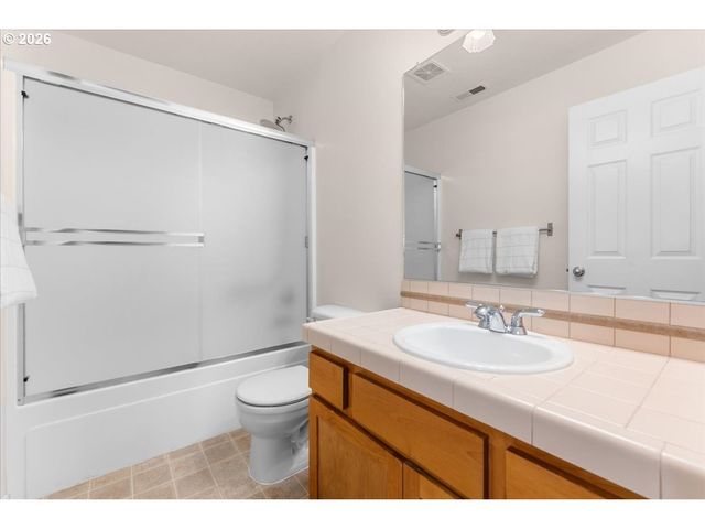 13145 Sw WORCHESTER Pl, Tigard, OR 97223