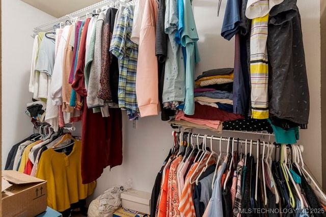 7210 S Fir Place, Broken Arrow, OK 74011