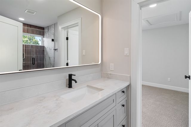 1524 Shoreline Drive, Mabank, TX 75143
