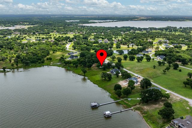 1524 Shoreline Drive, Mabank, TX 75143