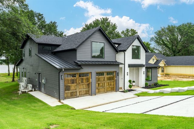 1524 Shoreline Drive, Mabank, TX 75143