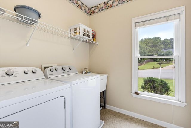 4090 Chestnut Springs Court, Cumming, GA 30041