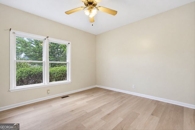 4090 Chestnut Springs Court, Cumming, GA 30041