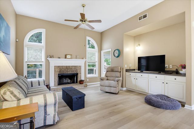 4090 Chestnut Springs Court, Cumming, GA 30041