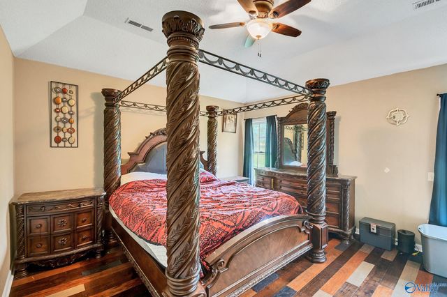108 Willowvalley Drive, Harvest, AL 35749