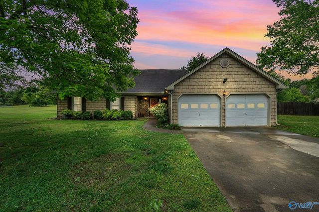 108 Willowvalley Drive, Harvest, AL 35749