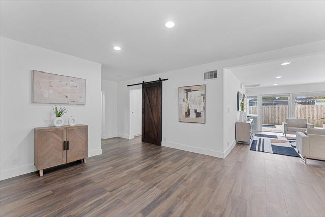 5412 Arthur Street, Hollywood, FL 33021