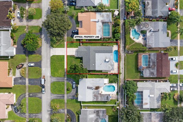 5412 Arthur Street, Hollywood, FL 33021