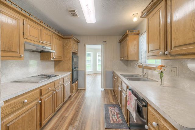 440 Lakeview Drive Loop, Coldspring, TX 77331