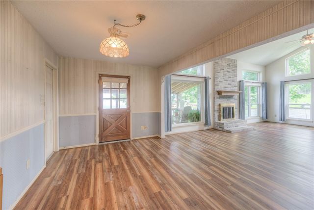 440 Lakeview Drive Loop, Coldspring, TX 77331
