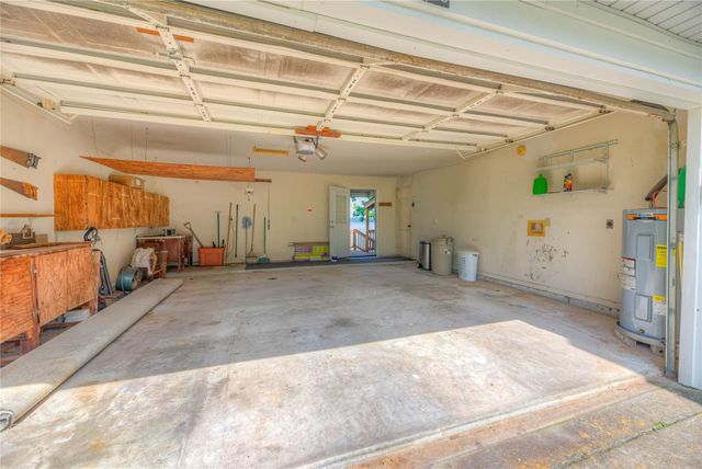 440 Lakeview Drive Loop, Coldspring, TX 77331