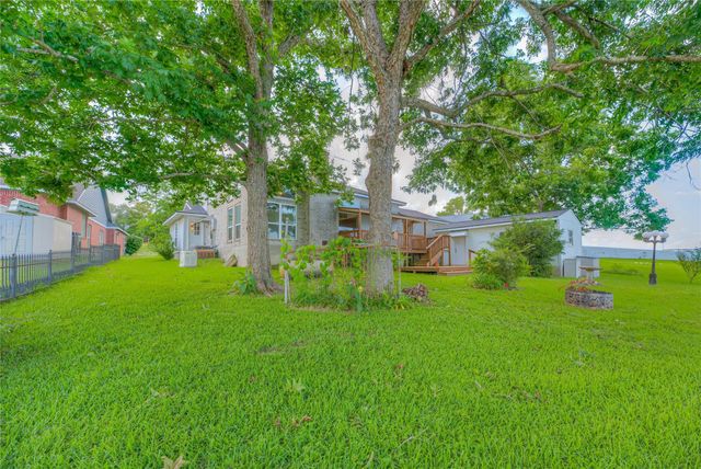 440 Lakeview Drive Loop, Coldspring, TX 77331