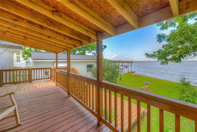 440 Lakeview Drive Loop, Coldspring, TX 77331