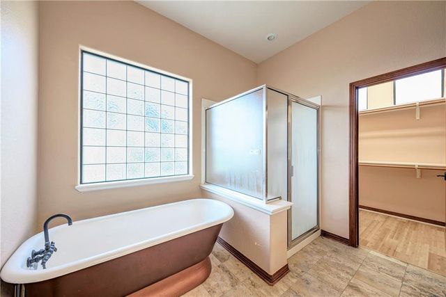 3206 Constitution DR, Lago Vista, TX 78645