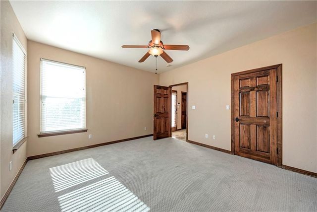 3206 Constitution DR, Lago Vista, TX 78645