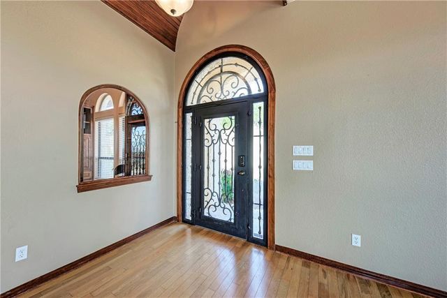 3206 Constitution DR, Lago Vista, TX 78645