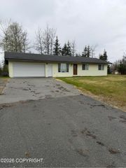 353 N Fireweed Street, Soldotna, AK 99669