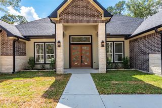 1100 County Road 6512, Dayton, TX 77535