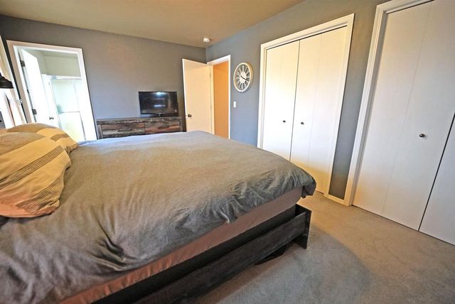 508 HIGHLAND MEADOW TRAIL, Pulaski, WI 54162