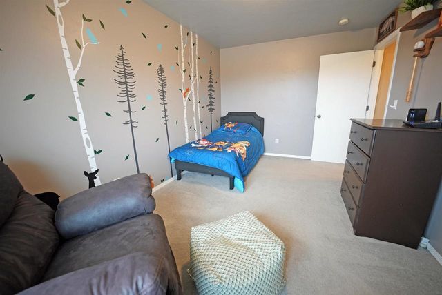 508 HIGHLAND MEADOW TRAIL, Pulaski, WI 54162