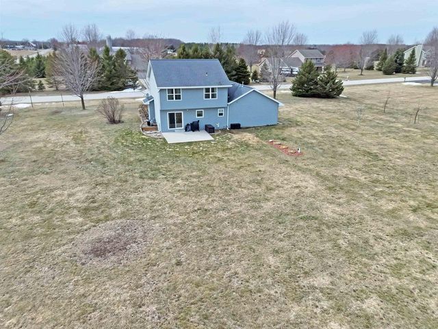 508 HIGHLAND MEADOW TRAIL, Pulaski, WI 54162
