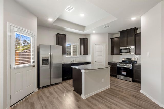 27402 Axis Deer Trail, Magnolia, TX 77354