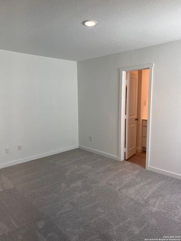 7654 Barcelo, San Antonio, TX 78263