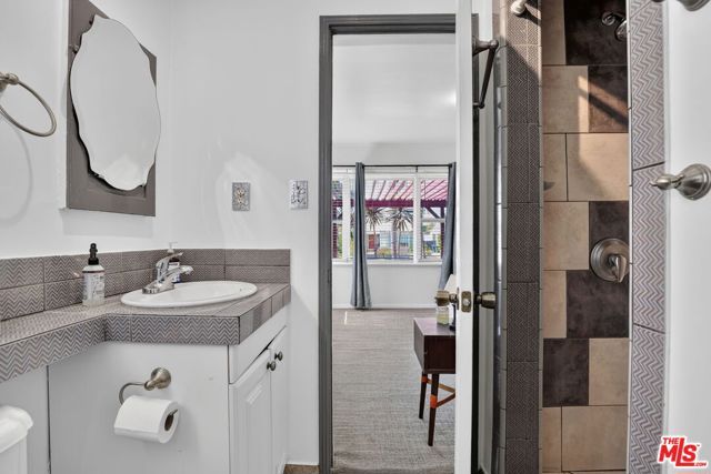 3516 S Cochran Avenue, Los Angeles, CA 90016