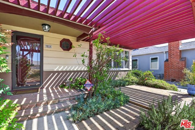 3516 S Cochran Avenue, Los Angeles, CA 90016