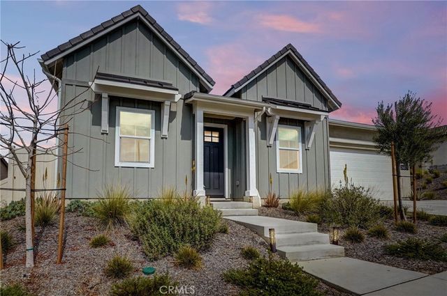 24537 Via Sendero, Valencia, CA 91354