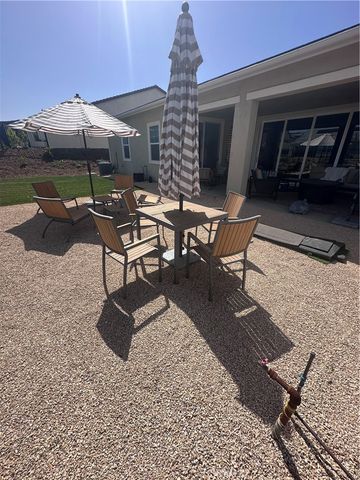 24537 Via Sendero, Valencia, CA 91354