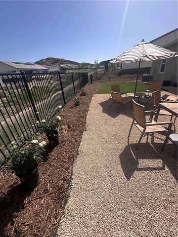 24537 Via Sendero, Valencia, CA 91354