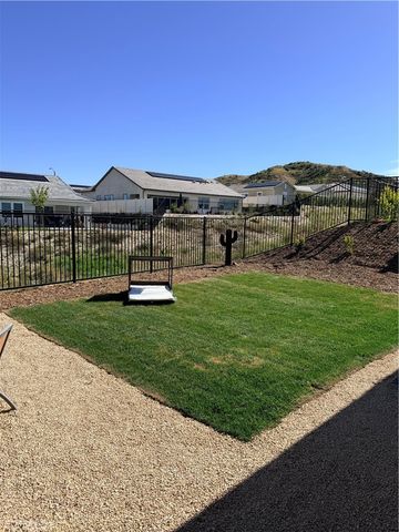 24537 Via Sendero, Valencia, CA 91354