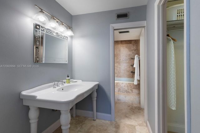 5 Island Avenue LE, Miami Beach, FL 33139