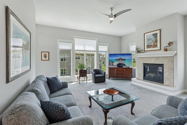 9007 Royal Oaks Circle, Madison, WI 53593
