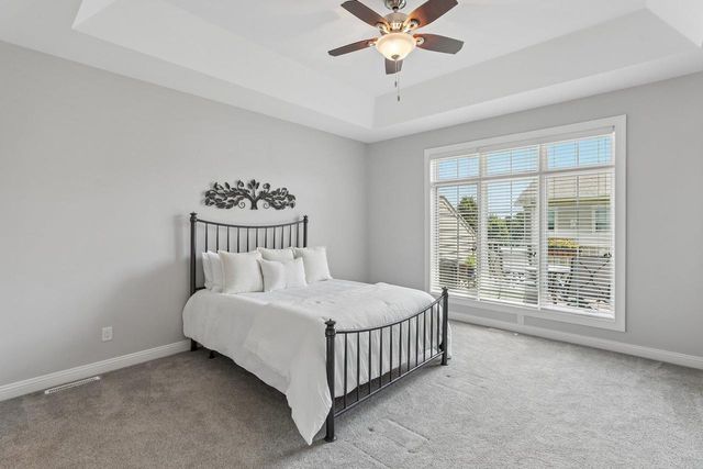 9007 Royal Oaks Circle, Madison, WI 53593