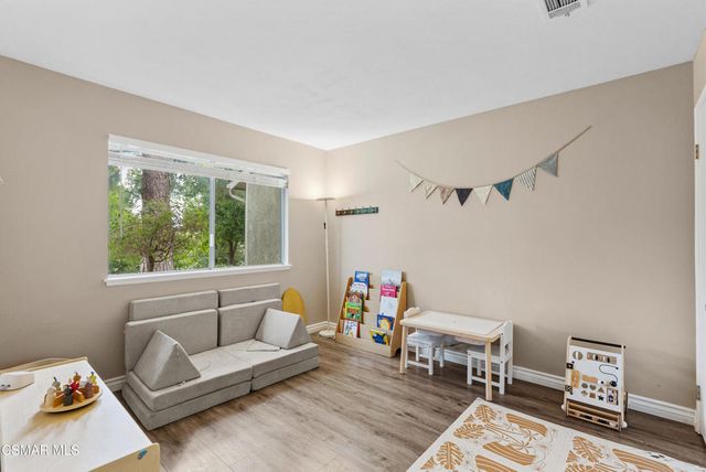 14913 Campus Park Drive B, Moorpark, CA 93021