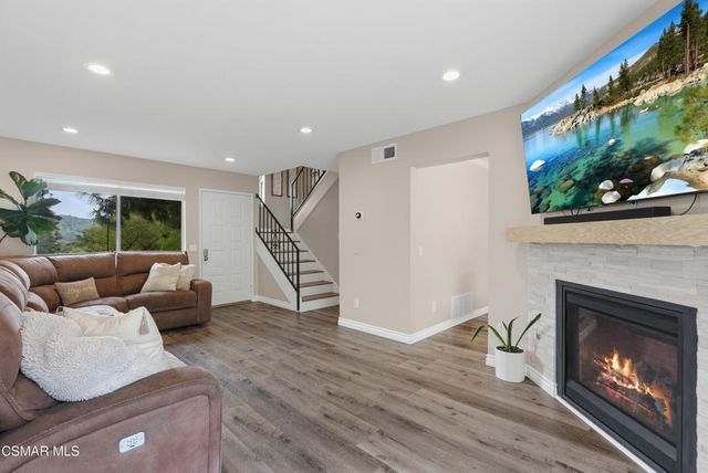 14913 Campus Park Drive B, Moorpark, CA 93021