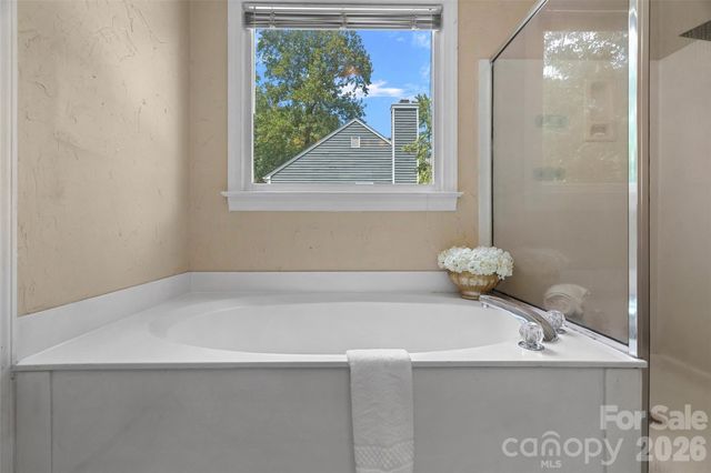 12507 Angel Oak Drive, Huntersville, NC 28078