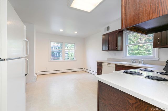 48 Clinton Avenue, Rye, NY 10580