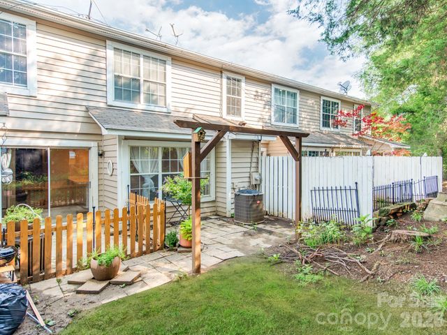104 Heritage Parkway, Fort Mill, SC 29715