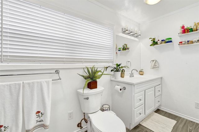 2016 S Houston Road, Pasadena, TX 77502