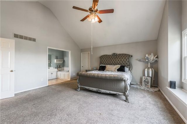 7906 NE 75th Street, Kansas City, MO 64158