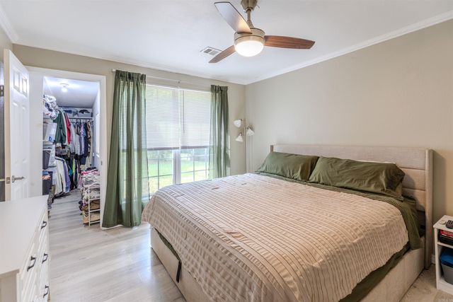 103 E Rock Street, Morrilton, AR 72110