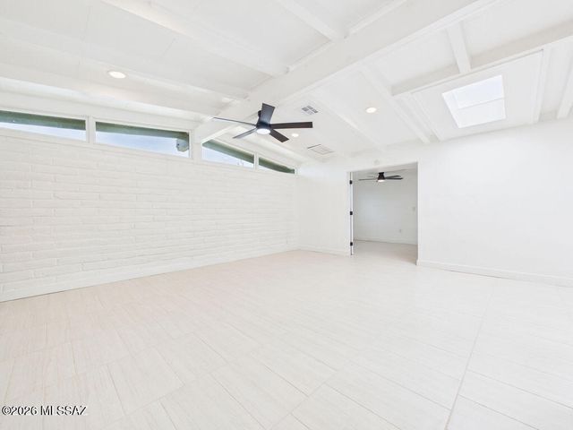 5457 E 6th Street, Tucson, AZ 85711