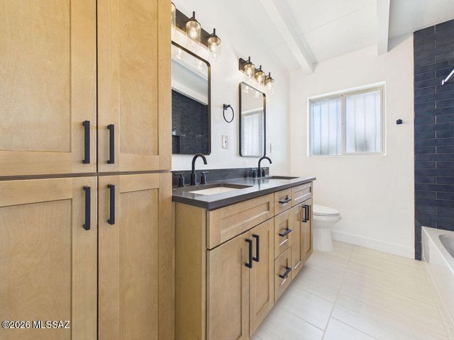 5457 E 6th Street, Tucson, AZ 85711