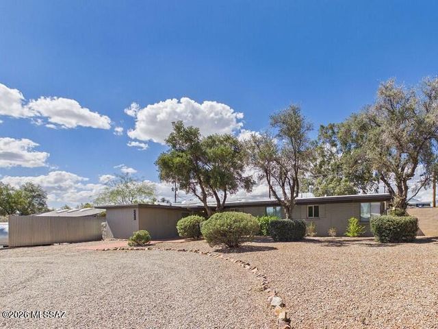 5457 E 6th Street, Tucson, AZ 85711