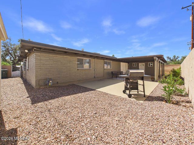 5457 E 6th Street, Tucson, AZ 85711